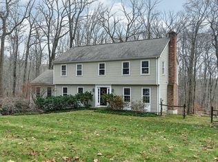 35 Acorn Pl, Ridgefield, CT 06877