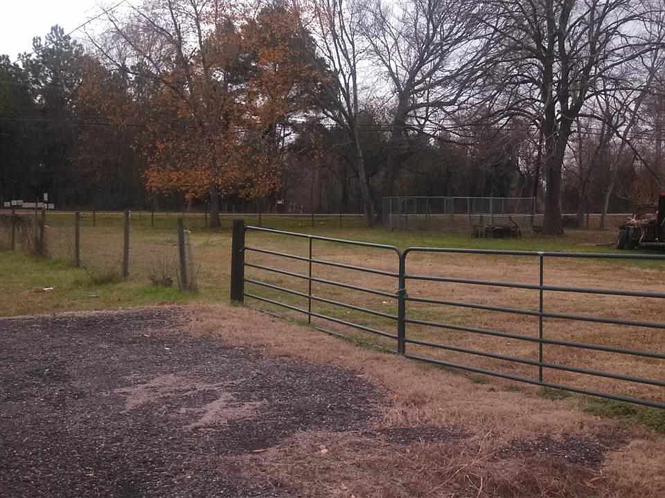 334 Velma Dr, Kilgore, TX 75662 | Zillow