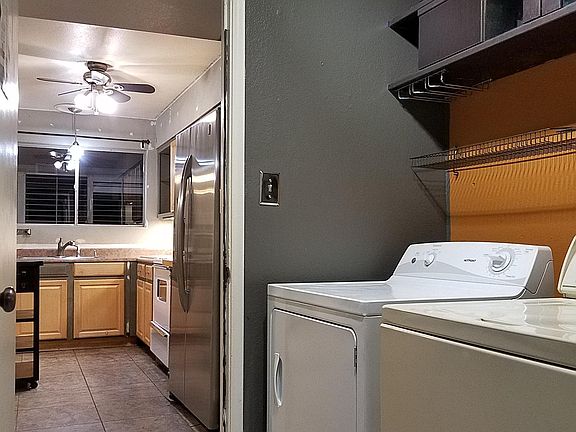 3rd image of 2147 W Dixon St