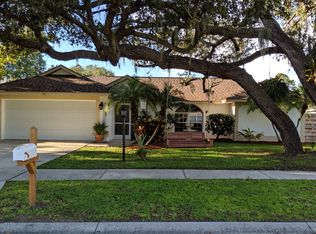 5673 Sweetwater Oak Dr, Sarasota, FL 34232