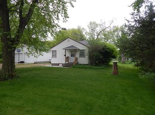 102 E McKinley St, Wausa, NE 68786