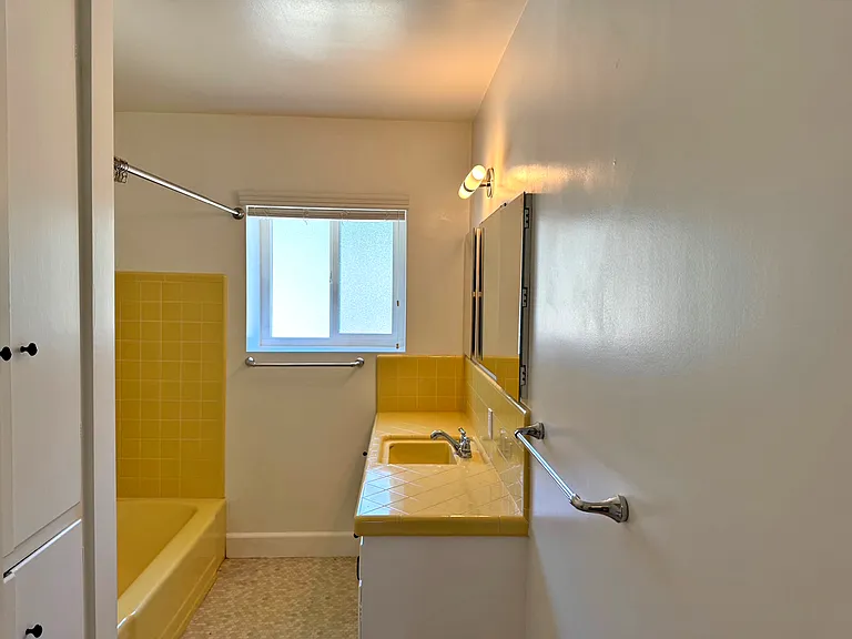 9655 Jimzel Rd — Photo 9
