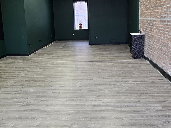3rd image of 50 King St #L