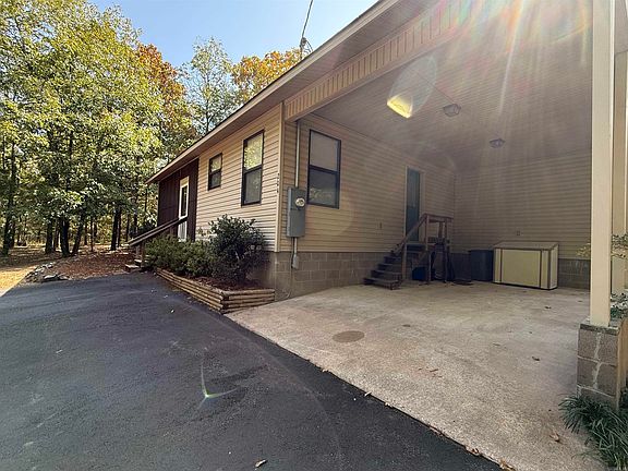 4th image of 204 Scenic Hill Rd