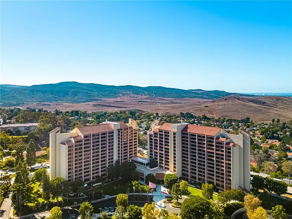 24055 Paseo Del Lago #1109