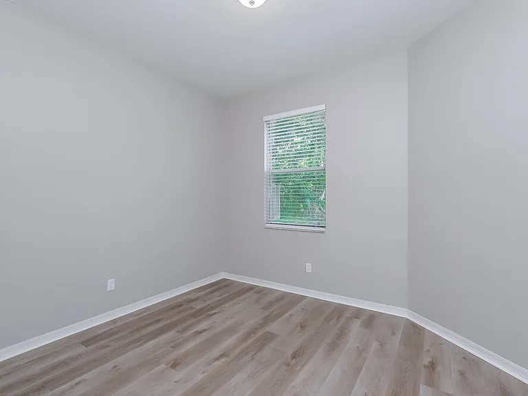1614 Wakefield Dr — Photo 11