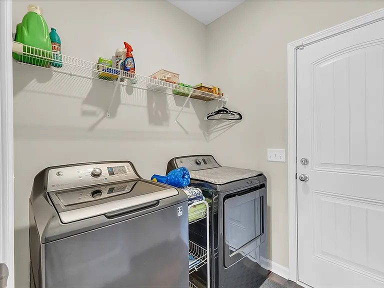 36 Herty Ln — Photo 22