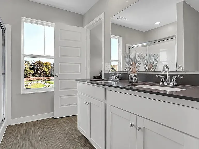 15243 Farrington Way — Photo 37