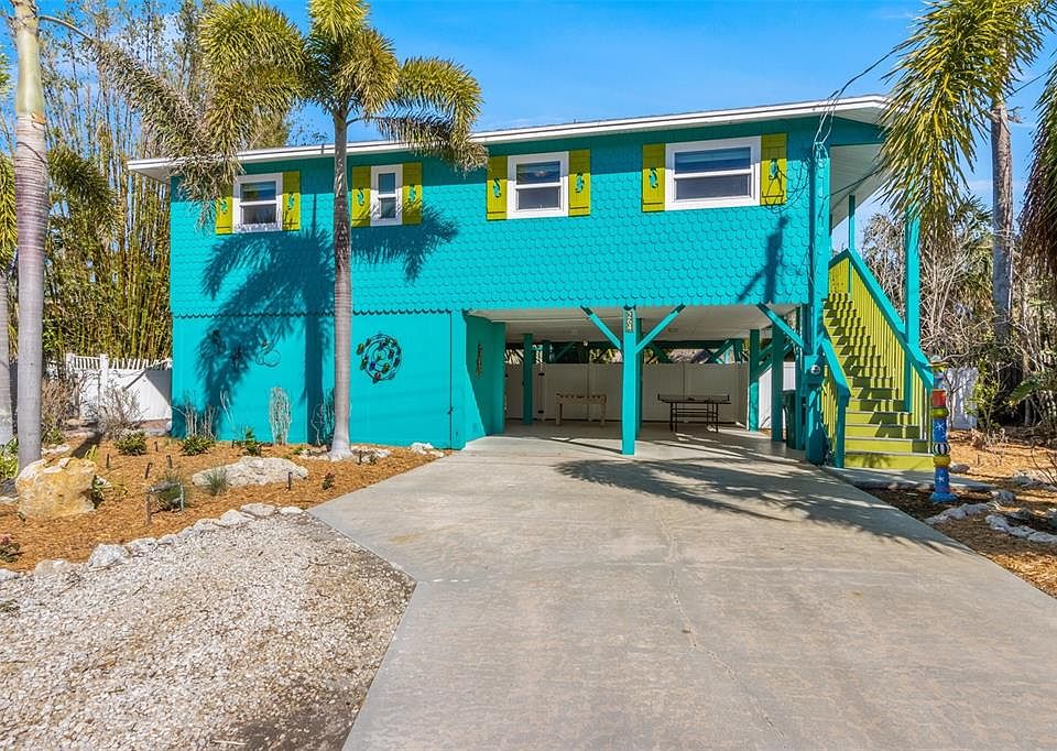 1st image of 264 GLADIOLUS STREET