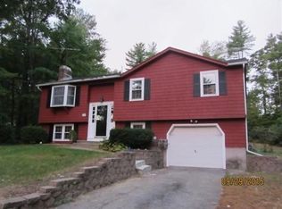 93 Ash St, Townsend, MA 01469