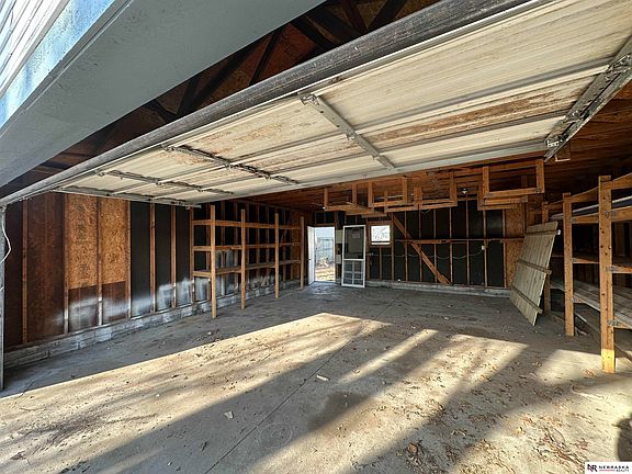 5th image of 732 N Grant St