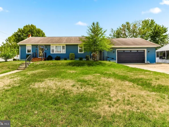 38 Burr Ave, Westville, NJ 08093