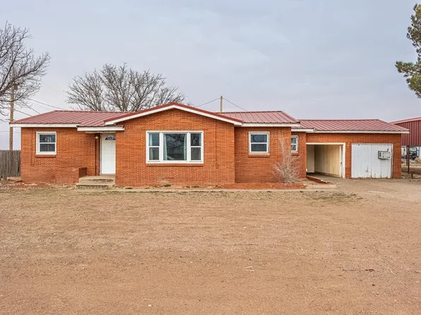 1204 Tinker St, Seagraves, TX 79359