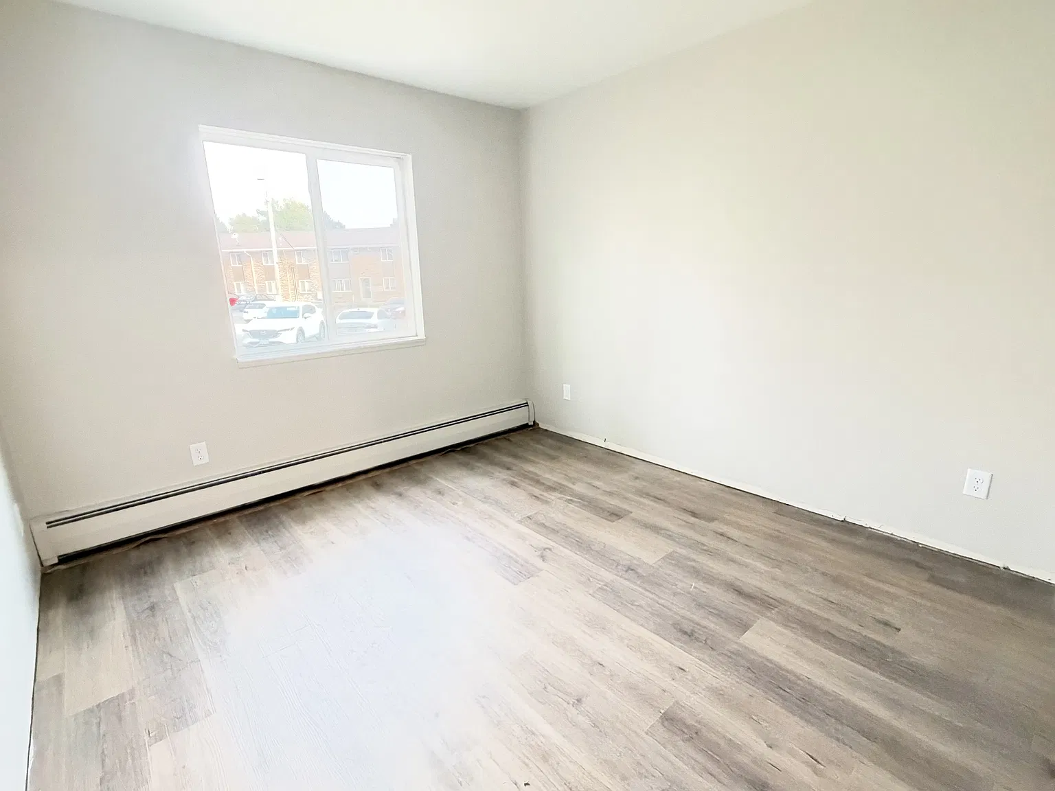 2050-2080 Allen Boulevard - 2050-1 — Photo 3