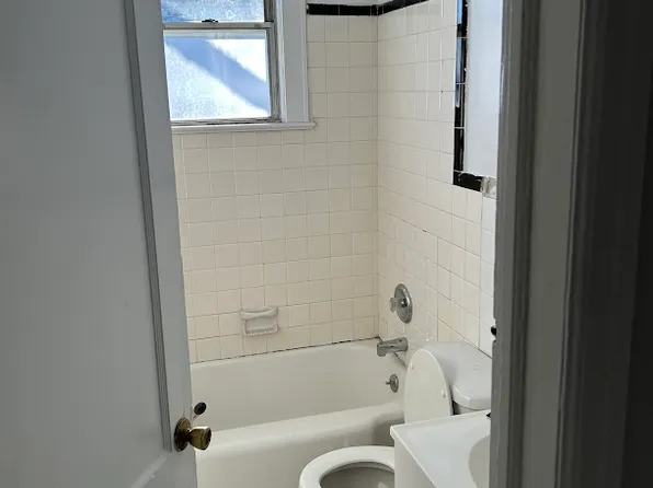10 Hackensack Plank Rd, Weehawken, NJ 07086