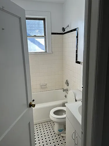 10 Hackensack Ave Photo 1