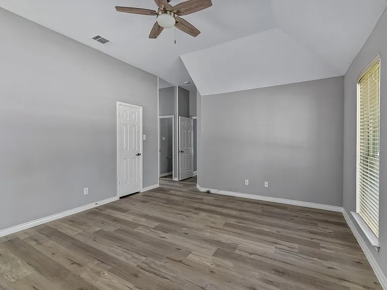 630 Lakewood Dr — Photo 18