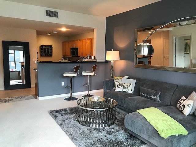 1st image of 206 Park Blvd Unit 507