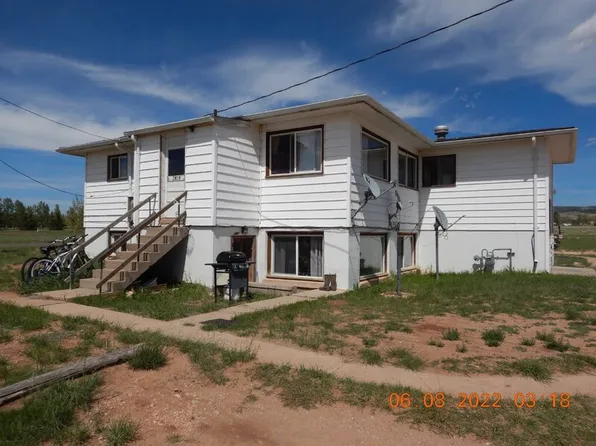 2525 Vista Dr, Laramie, WY