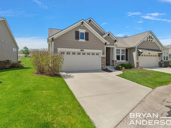 441 W Abbey Mill Dr SE, Ada, MI 49301