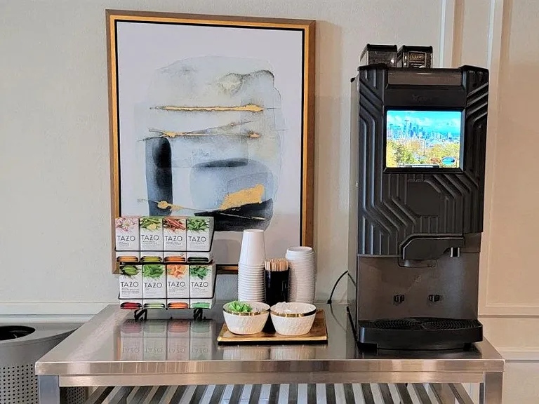 Lux's deluxe coffee machine is a great wat to start your morning with free coffee, tea, and hot chocolate options