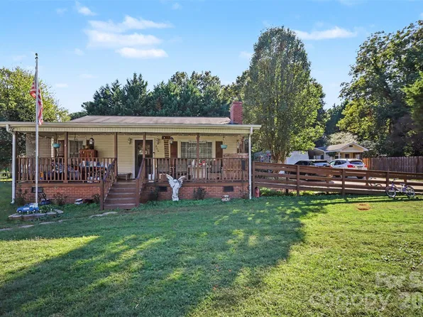 206 Ferstl Ave, Belmont, NC 28012