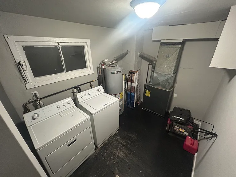 2210 Ellsworth Ave — Photo 2