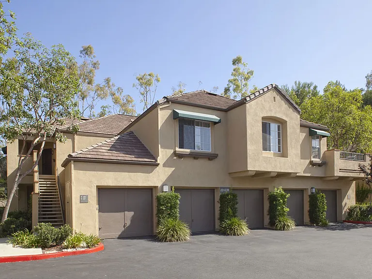 Turtle Rock Canyon Apartment Homes — Photo 15