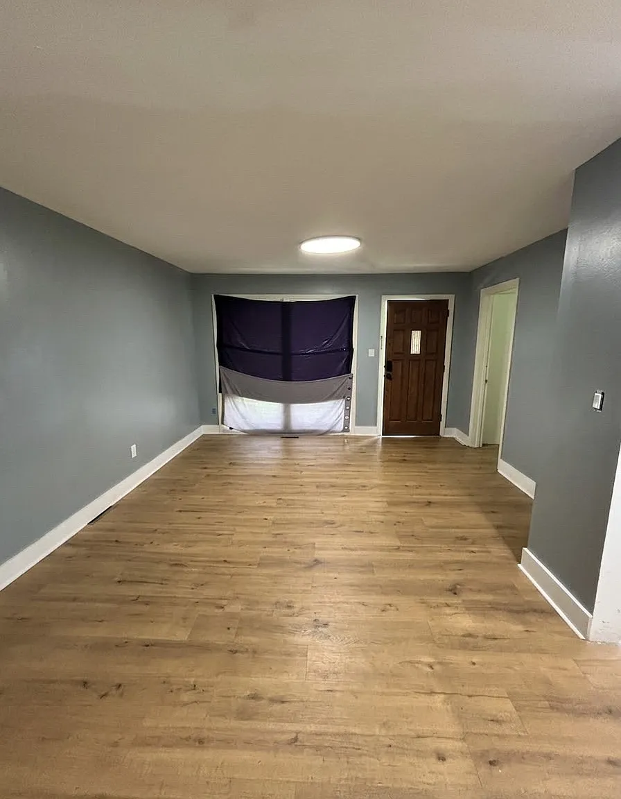 4 bed, 2238 sqft, $2,400 — Photo 4