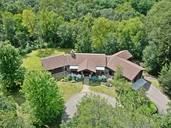 2675 Trading Post Trl S, Afton, MN 55001