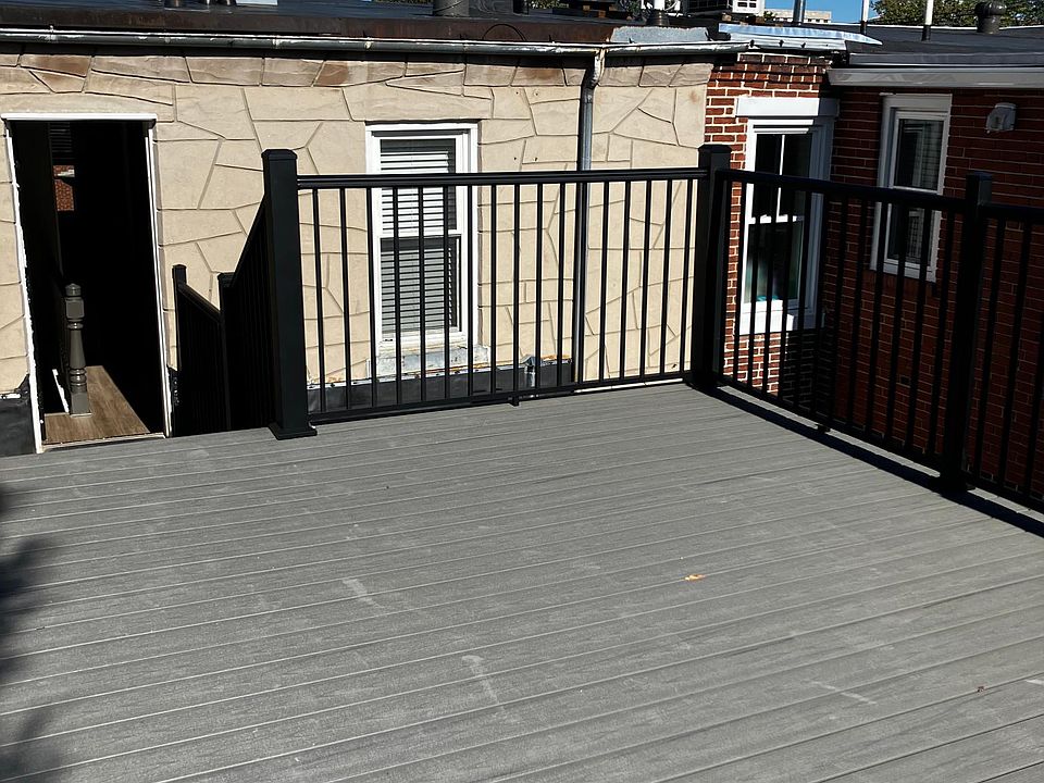 Rooftop deck