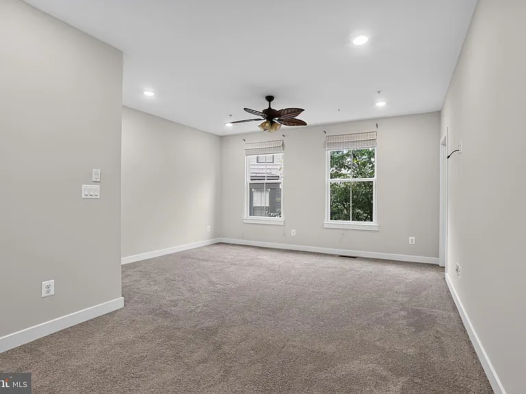 13246 Lake Woodland Way #5A — Photo 23