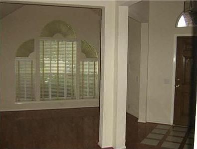 3rd image of 513 Glenwood Dr