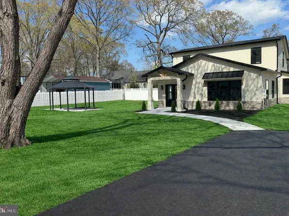 441 S Carolina Ave, Pasadena, MD 21122