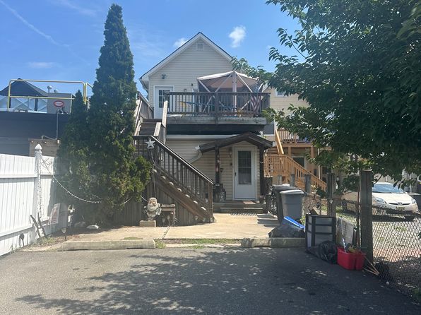 30 W Railroad Ave SUITE C