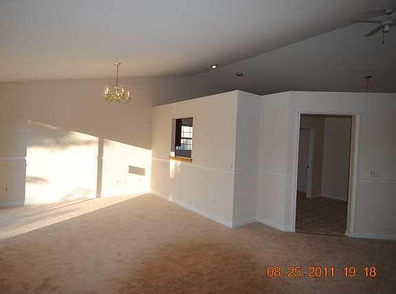 3rd image of 7508 Oakland Hills Dr