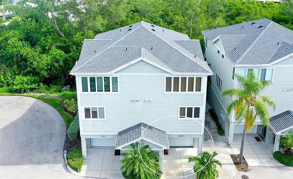 1st image of 539 FOREST WAY #539