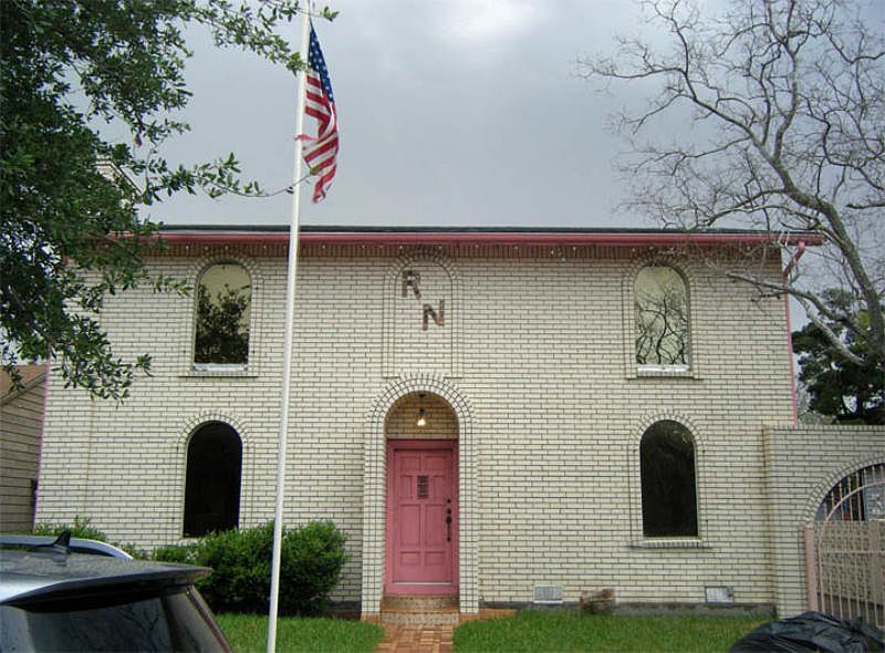 1st image of 1713 Juanita St