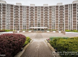 1500 Sheridan Rd UNIT TA, Wilmette, IL 60091