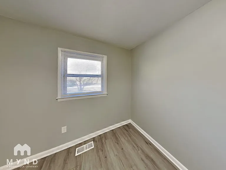 303 Alda Dr — Photo 14