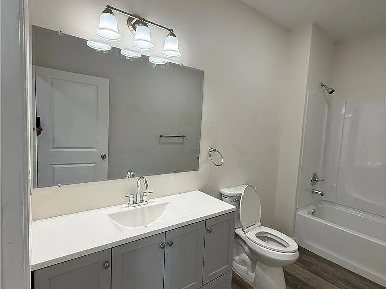 4444 E Texas Rd #5 — Photo 12
