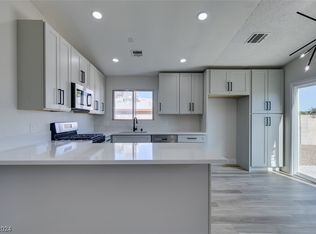 5154 Rappahanock St, Whitney, NV 89122