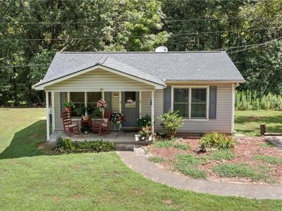 1688 Antioch Church Rd, Talking Rock, GA, 30175