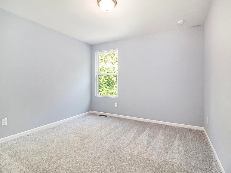 2865 Dillon Dr — Photo 36
