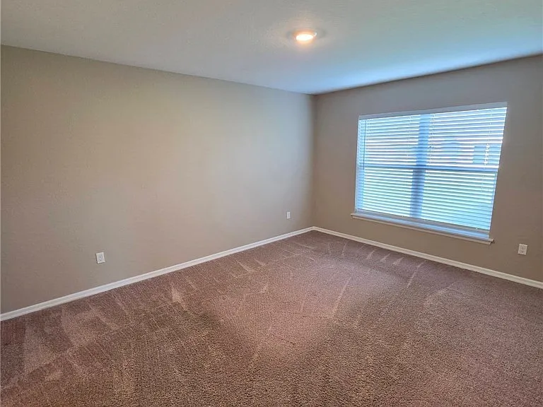 5527 Castania Dr — Photo 19
