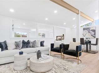 8815 Quakertown Ave, Northridge, CA 91324