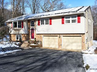7 Boyd Ln, Randolph, NJ 07869
