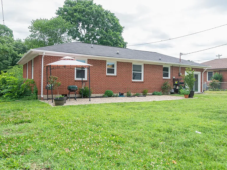 533 American Rd — Photo 28