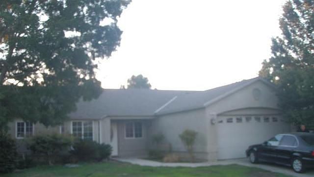 2nd image of 551 Morton Ave