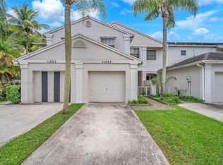 Amaretto, Miami, FL 33186